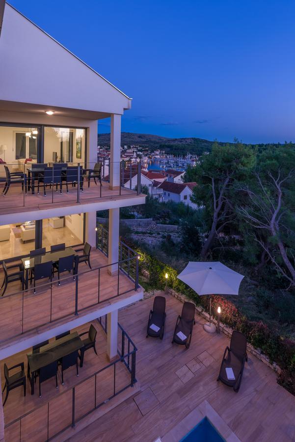 Villa Old Mill Милна Екстериор снимка