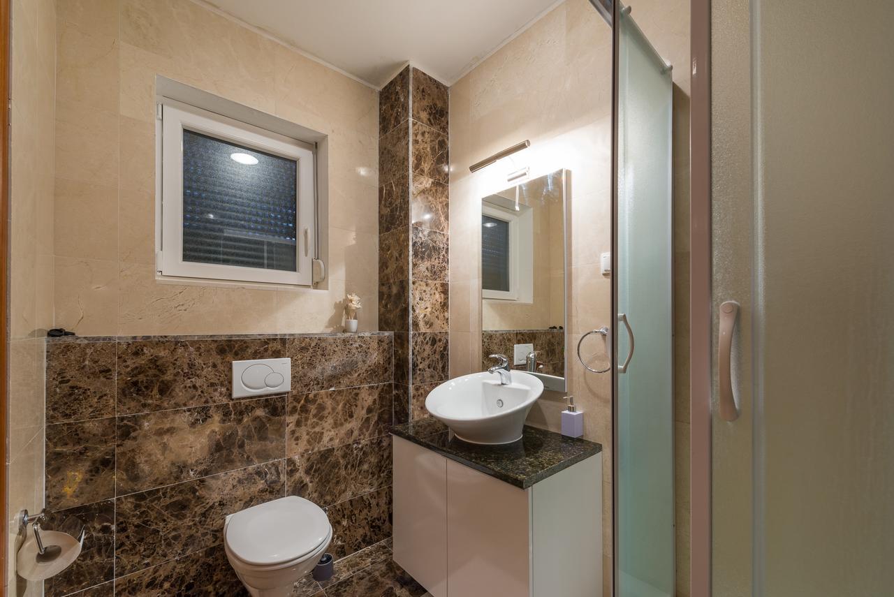 Villa Old Mill Милна Екстериор снимка